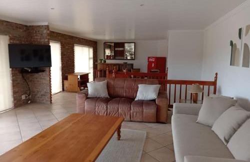 Colchester House | Erik's Place