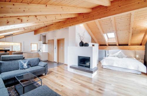 Stanga Apartment | Erika Suites & Lofts