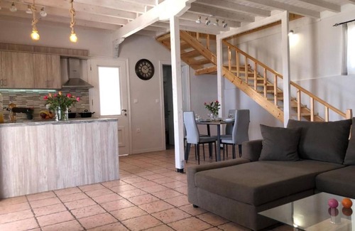 Frinion Villa | Eris Villa - 3 Bedroom Villa