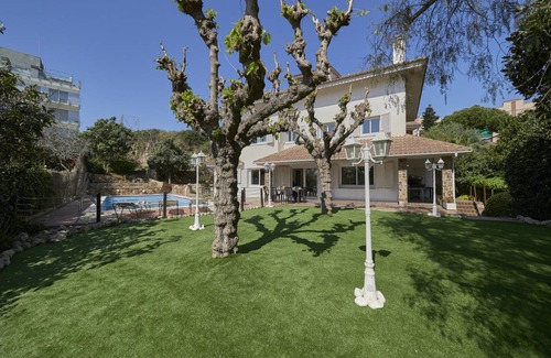 Sant Andreu de Llavaneres Villa | SDL Villa Julia Llavaneres