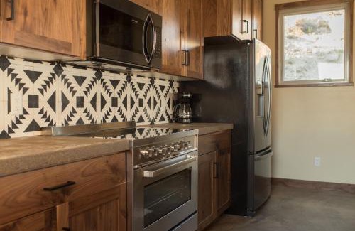 Escalante House | Escalante Cliff House