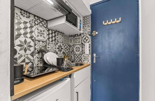 Palais de justice Apartment | Escapade Romantique à Deux Pas du Vieux-port