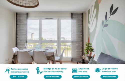 Ile de Nantes Palais des Congres Apartment | Escapade sur l'île de Nantes avec vue sur la Loire