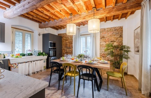 Santa Maria del Giudice Villa | Escape to Tuscany: serene farmhouse with pool & views