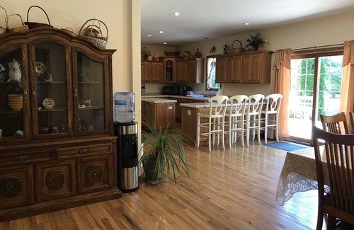 Zenda House | Escape the City: 5-Acre Country Retreat Near Geneva Lake.Private Nature Getaway!