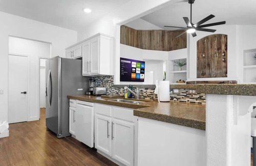 North Las Vegas House | Escape the City in a Serene 5BR Home w/BNEW Pool