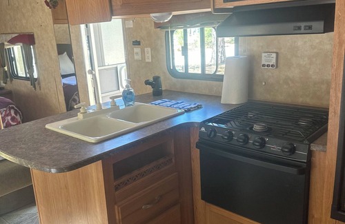 Kelseyville House | Escape to Nature: RV Stay in Loch Lomond