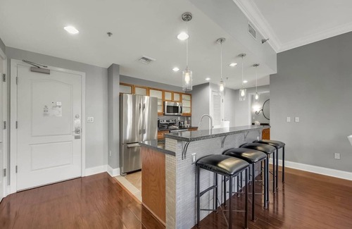 Lake Las Vegas Apartment | Escape to Paradise: Luxe 2-Bedroom Retreat