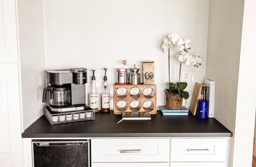 Gun Barrel City House | Escape to the Lake - Waterfront bungalow w firepit & amazing views