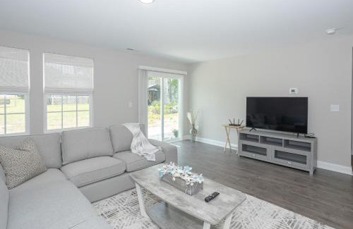 Sunset Beach House | Escape to the Stars
