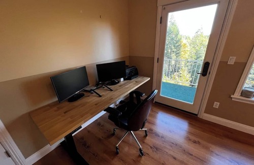 Alta House | Escape to the Woods, Lux & Fun!