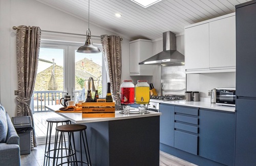 Masham Cottage | Escape to this ground-floor holiday lodge in Masham.