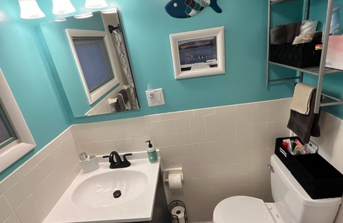 Andover Cottage | Escape to your own private cove! Year round enjoyment at this lakefront cottage!