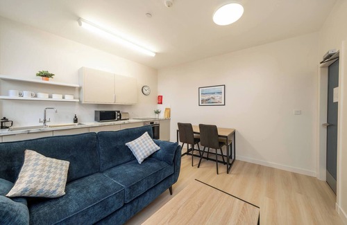 Montrose Apartment | Esk @ Benmore Apartments (2nd floor 2 bed)