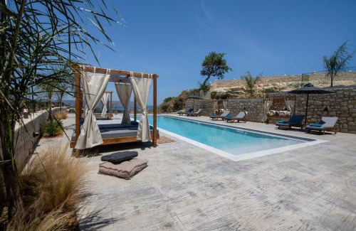 Kournas Villa | Esotico Escape Villa