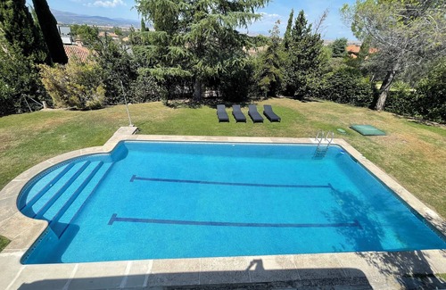 San Sebastian de los Reyes House | Espléndida Casa Vacacional!