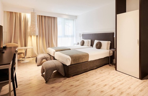 Centro Hotel | Esplendor by Wyndham Savoy Rosario