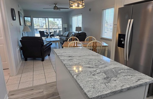 Fort Myers Beach Condo | Estero Sands Condo with 2 bedrooms and 2 baths