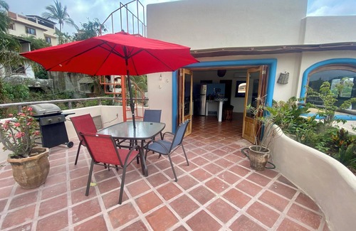 Sayulita Apartment | Estrella - Casa MoJo's airy 2BR, kitchen, pool