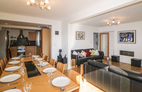 Newton Ferrers House | ESTUARY VIEW, family friendly, with a garden in Newton Ferrers