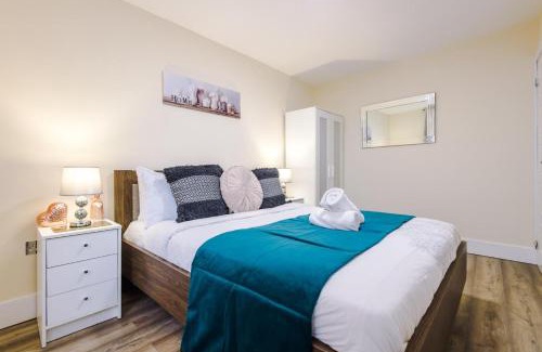 Openshaw House | Etihad Stadium - Coop Live Arena Stay - Free Parking