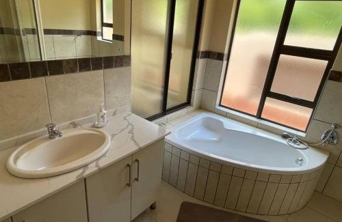 Mookgopong House | Euphoria Golf Estate House 196 Rooibok