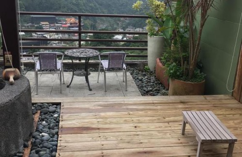 Wulai House | European Garden Suite