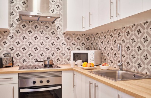 Sants Apartment | Eusebio Planas - Two Bedroom Apartment, Sleeps 4