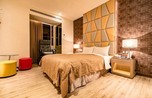 East District Hotel | Eusta Motel