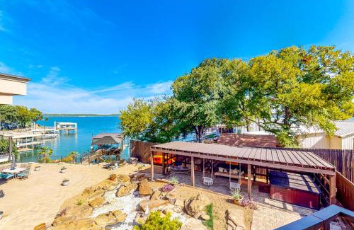 Lake Bridgeport House | Evans Eden