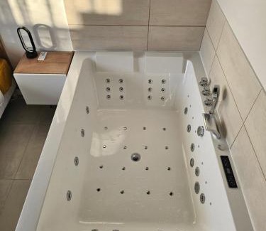 Les Amarats Bed & Breakfast | Evasion balneo