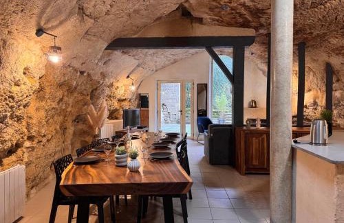 Doue-la-Fontaine House | Evasion Troglodyte insolite spa et nature