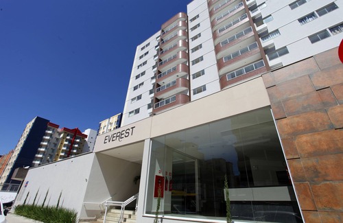 Do Turista Condo | Everest Flat Service