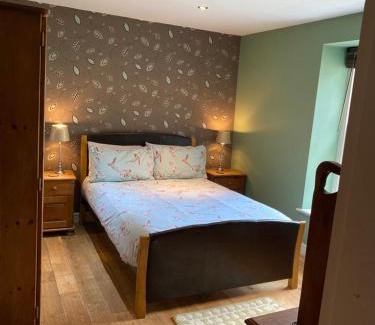 Scarborough House | Everley Cottage