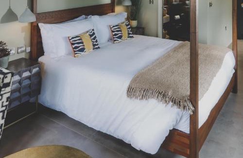 Blackburn Cabin | Everything Retreat