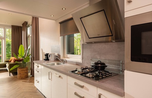 Zuna Cabin | Everything you need in 1 wellness cottage. Beautiful place, lovely cottage, wellness and a baby room en suite.