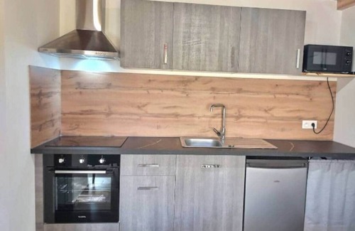 Le Mans House | Evian01 Large T2, quiet, terrace, free parking