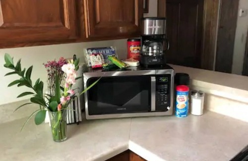 Midtown Apartment | Evie's apartment