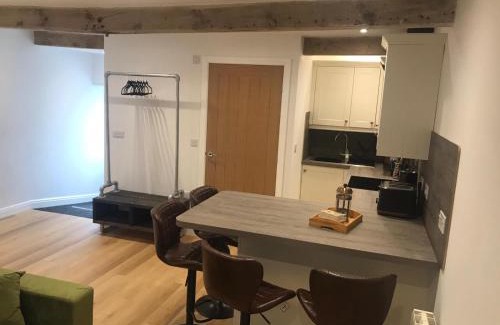 Harrogate Apartment | Ewe Stay
