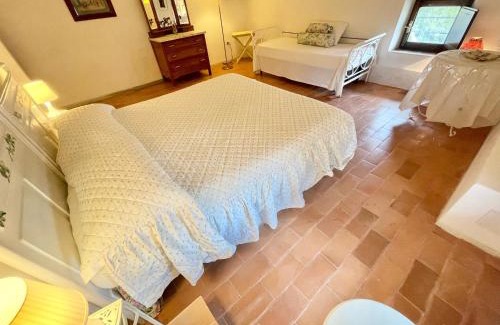 San Brizio Villa | Exc beautiful villa, pool grounds - pool house - sleeps 11 guests
