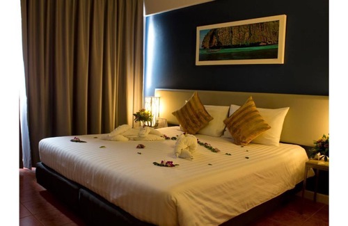 Karon Hotel | :) Excellence location, Standard room #14, Karon beach