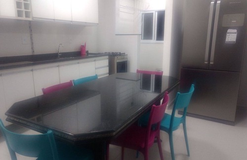 Praia Grande Apartment | Excellent coverage of 3 bedrooms for 12 people, close to the beach.