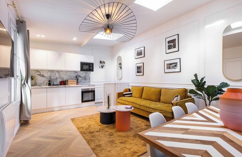 Quartier de Rochechouart Apartment | Exceptional apartment - 3BR/8P - Pigalle