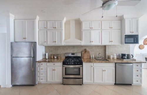 Fitts Village House | Exceptional Beachfront Living - Milord Sunsets home