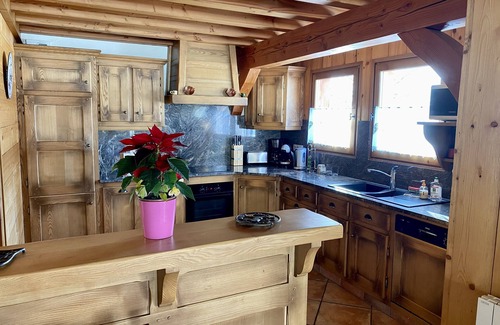 Samoens Ski Chalet | exceptional chalet 3 * pets