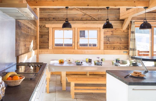 Areches Ski Chalet | Exceptional Chalet With Jacuzzi and Electric Mountain Bikes