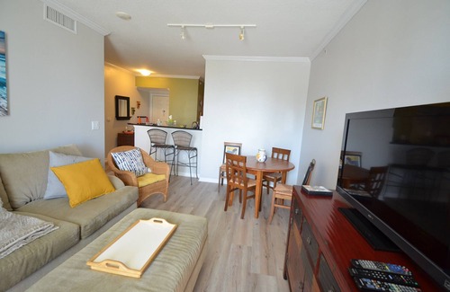 Boynton Beach Apartment | Exceptional Luxury Resort