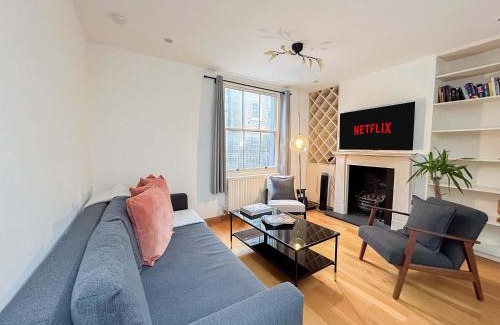 Chelsea House | Exceptional Mews House in Chelsea