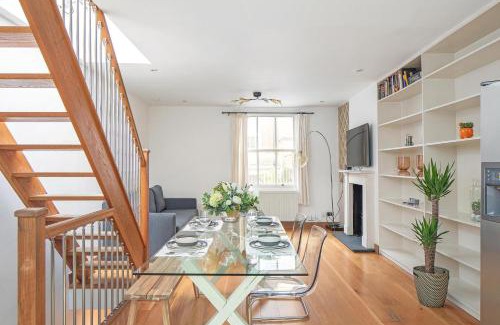 Chelsea House | Exceptional Mews House in Chelsea