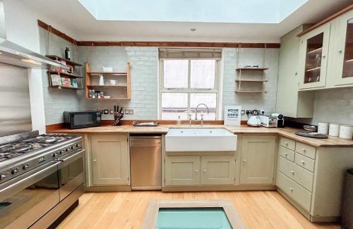 Chelsea House | Exceptional Mews House in Chelsea